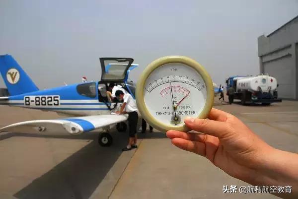 只有1%的人知道的夏季安全飛行知識！-7980