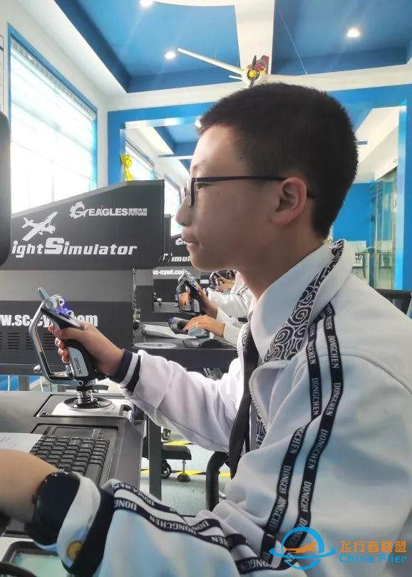 航空科普教育 - 飛行模擬器訓練中心-8407