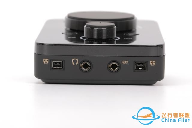 2200的耳機聲卡套裝 羅技Astro A40 MixAMP Pro評測-1755