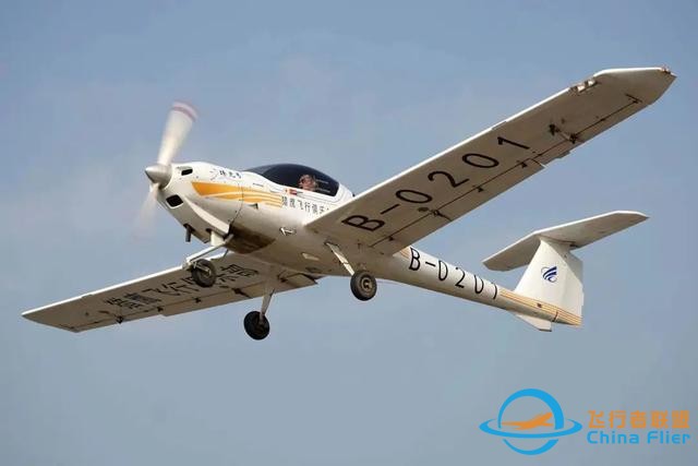 Garmin是航空GPS導(dǎo)航的先驅(qū)，獵鷹為您解析通用航空航電屆的傳奇-5585