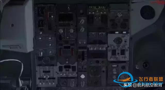 B737飛機(jī)駕駛艙說明書（精華）-2802