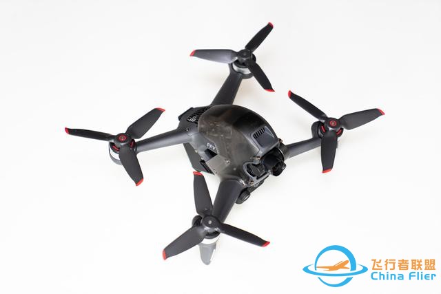 零基礎也能玩的穿越機？大疆DJI FPV Combo穿越機開箱試飛-8212