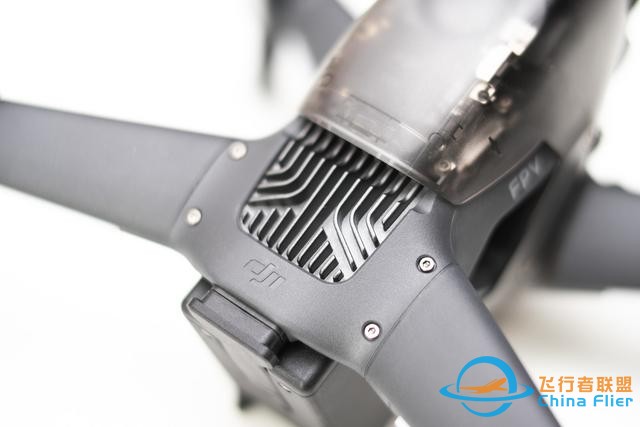 零基礎也能玩的穿越機？大疆DJI FPV Combo穿越機開箱試飛-2142