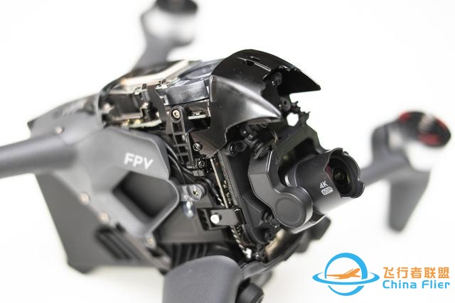 零基礎也能玩的穿越機？大疆DJI FPV Combo穿越機開箱試飛-6544