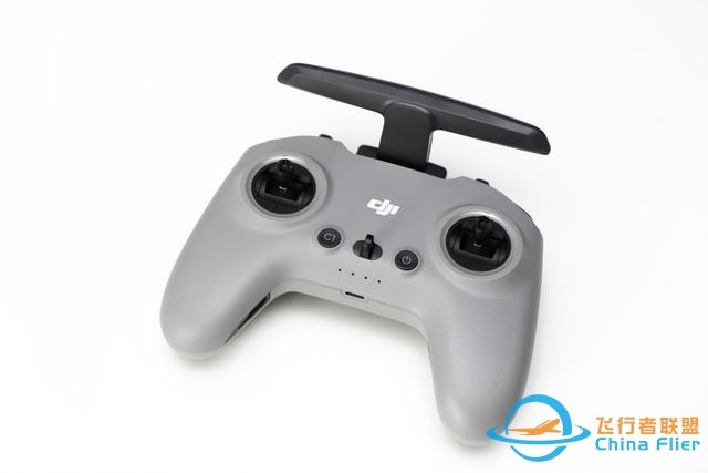 零基礎也能玩的穿越機？大疆DJI FPV Combo穿越機開箱試飛-4120