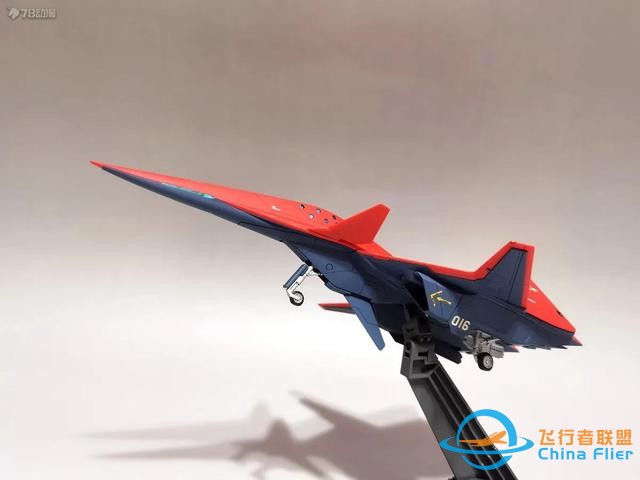 《皇牌空戰(zhàn)》：ADF-01 鷹隼 戰(zhàn)斗機-2534
