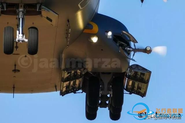 與空中加油飛機A400M近距離接觸-4883