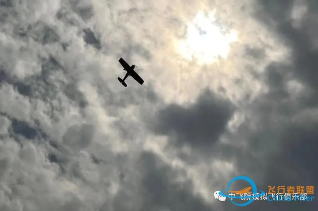 “雛鷹乘風起，天高任我飛”——模擬飛行航空志愿服務團進校園-4762