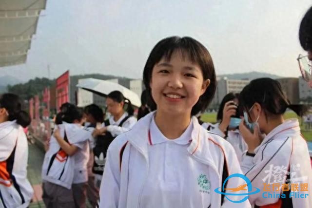浙江今年出了名女飛行學員！高考報考飛行技術專業，都能成為飛行員嗎？-6498