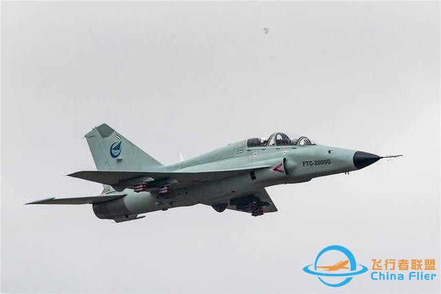 “梟龍”和殲7的融合體，FTC-2000G攻擊機-4964