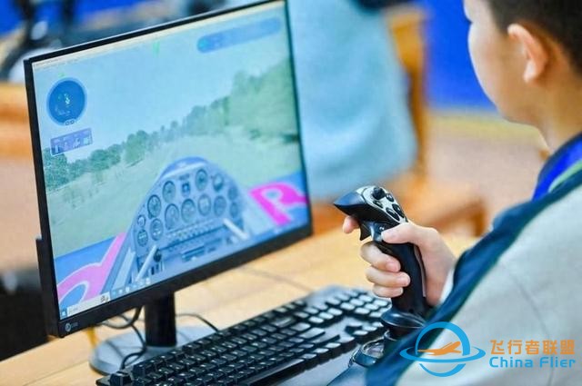 百余名小飛行員技能大PK 全國青少年模擬飛行錦標賽浙江選拔賽開幕-4204