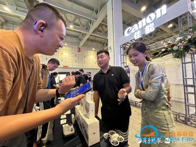 無人機選購模擬飛行體驗，齊魯影像器材嘉年華為你的拍攝插上翅膀-3202
