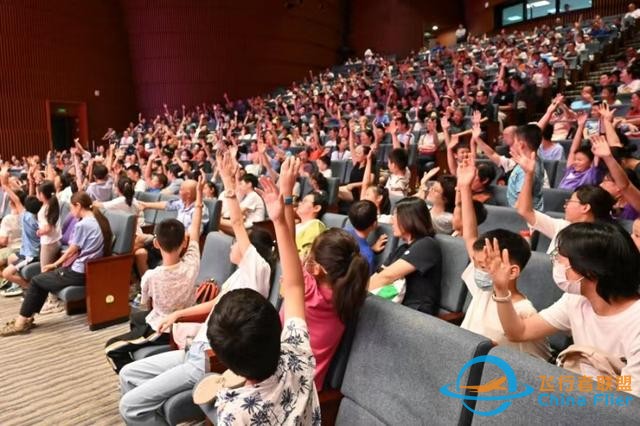 在上?？萍拣^元宇宙中競速解謎，“‘科’好玩了-42