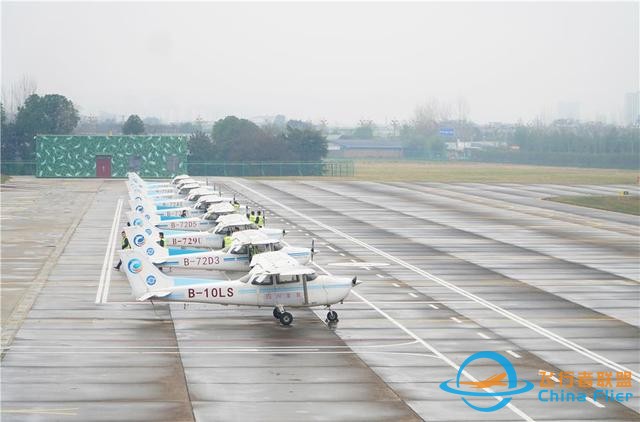 龍昊通用航空：培養通航人才 助力梁平低空經濟振翅高飛-7025